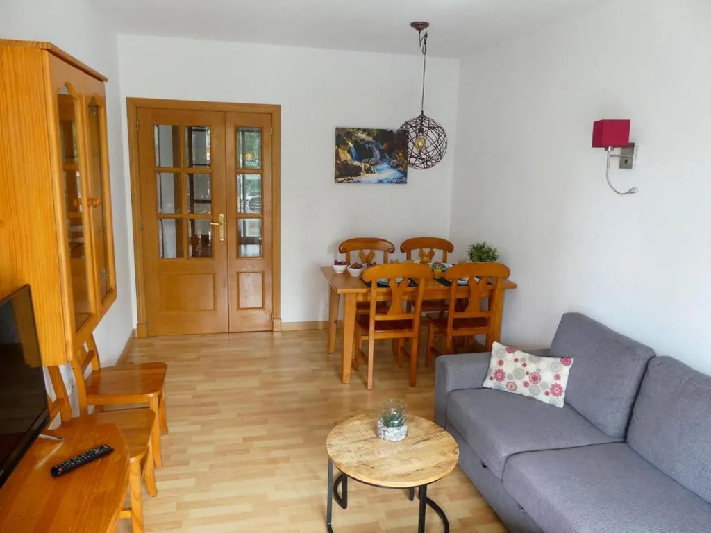 Appartement met 2 slaapkamers en uitzicht op het zwembad — Gemelos 22 - Siroco