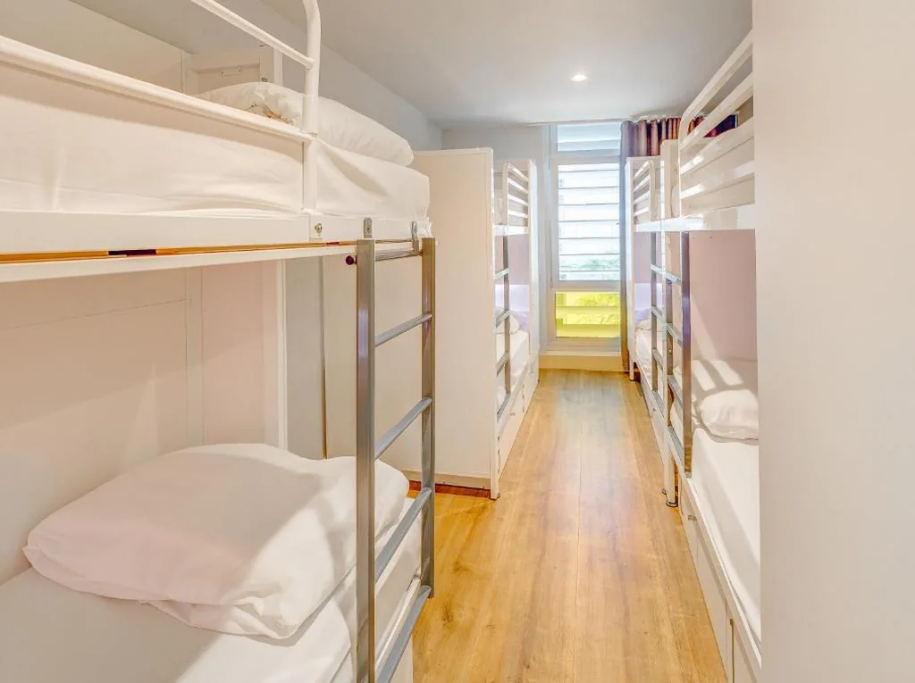 Cama en habitación compartida de 8 camas — Generator Barcelona