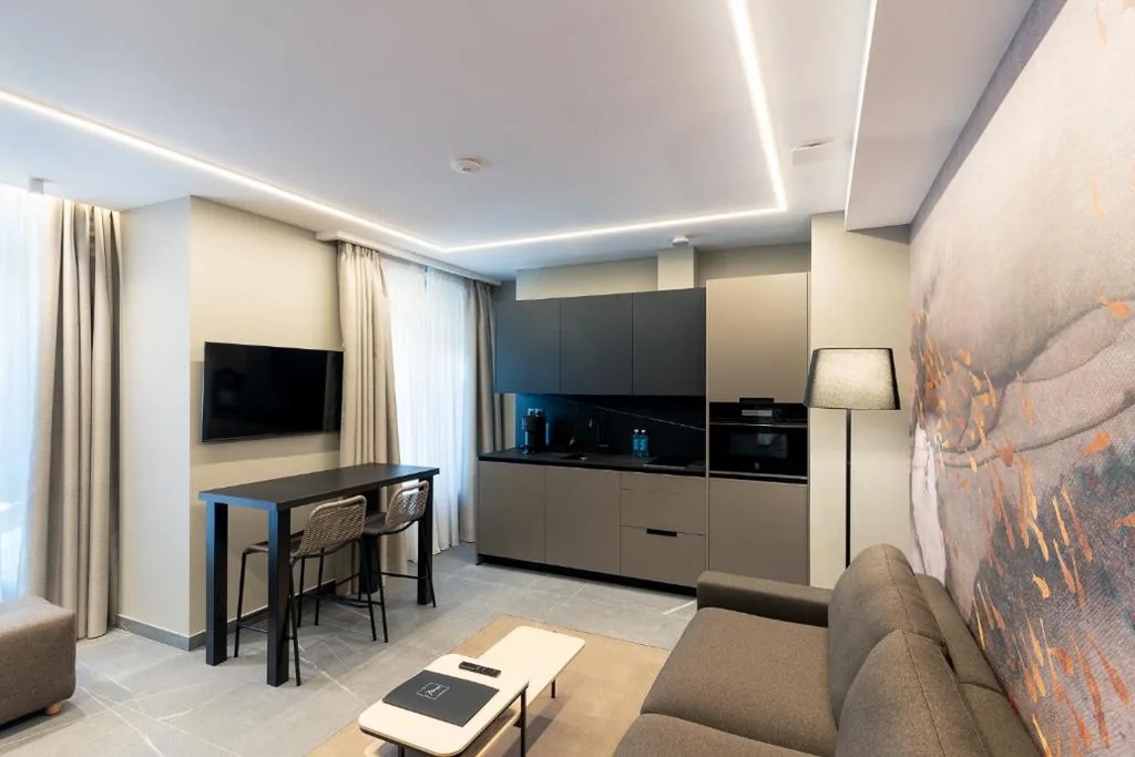 Appartamento con 1 camera da letto — Genteel Home Mauro Suites