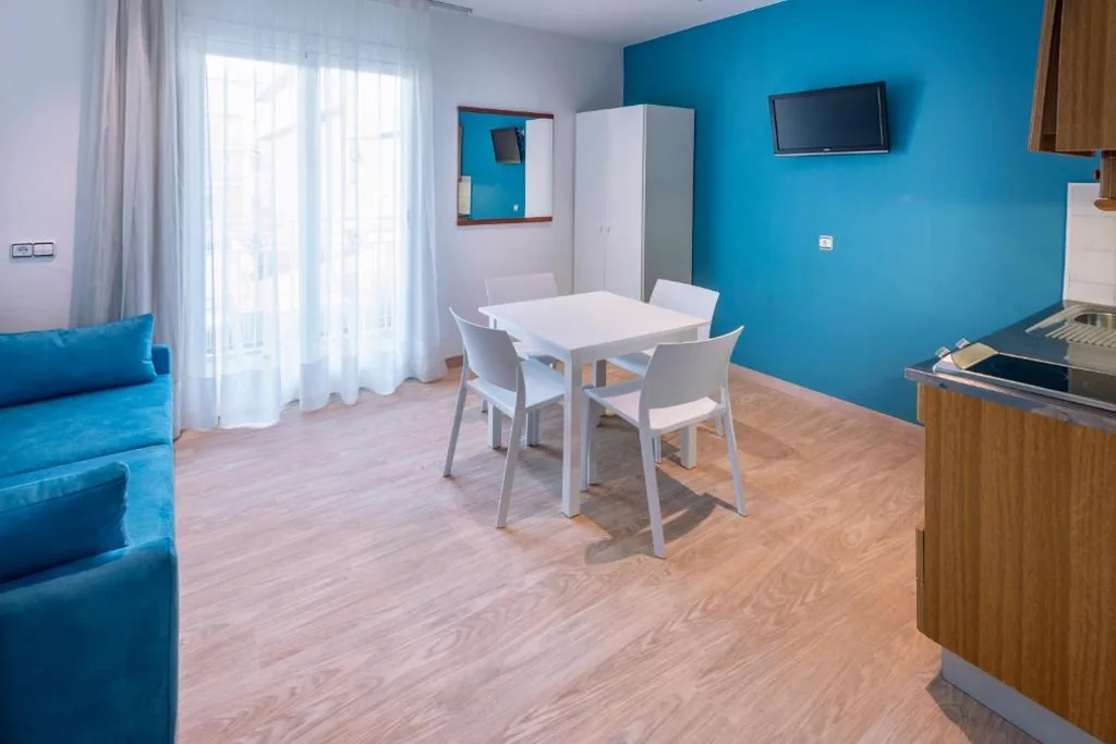 Appartement (2-4 adultes) — GHT Balmes, Hotel-Aparthotel&SPLASH