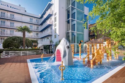 GHT Balmes, Hotel-Aparthotel&SPLASH — photo 3