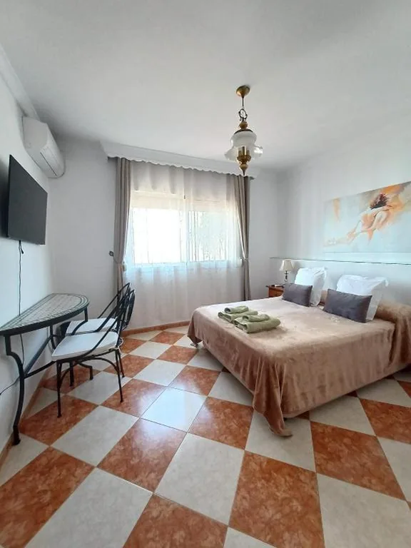 Suite — Gibraltar Views Guest House