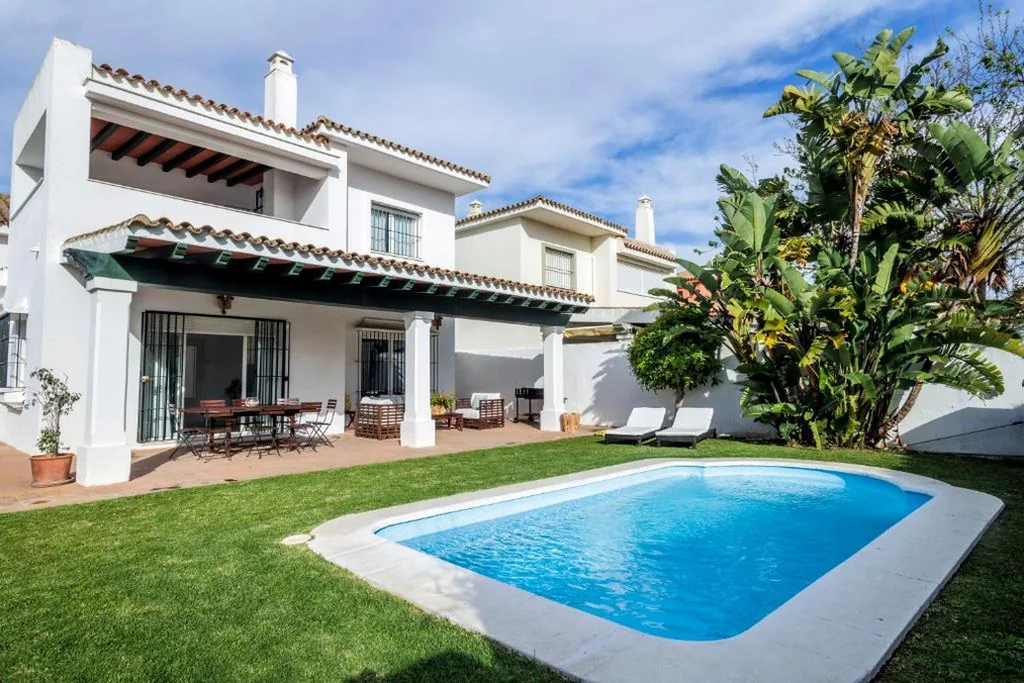 Villa mit privatem Pool — GINVA - Villa Puerto Sherry