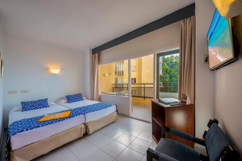Camera familiare (2 adulti + 2 bambini) — Globales Gardenia