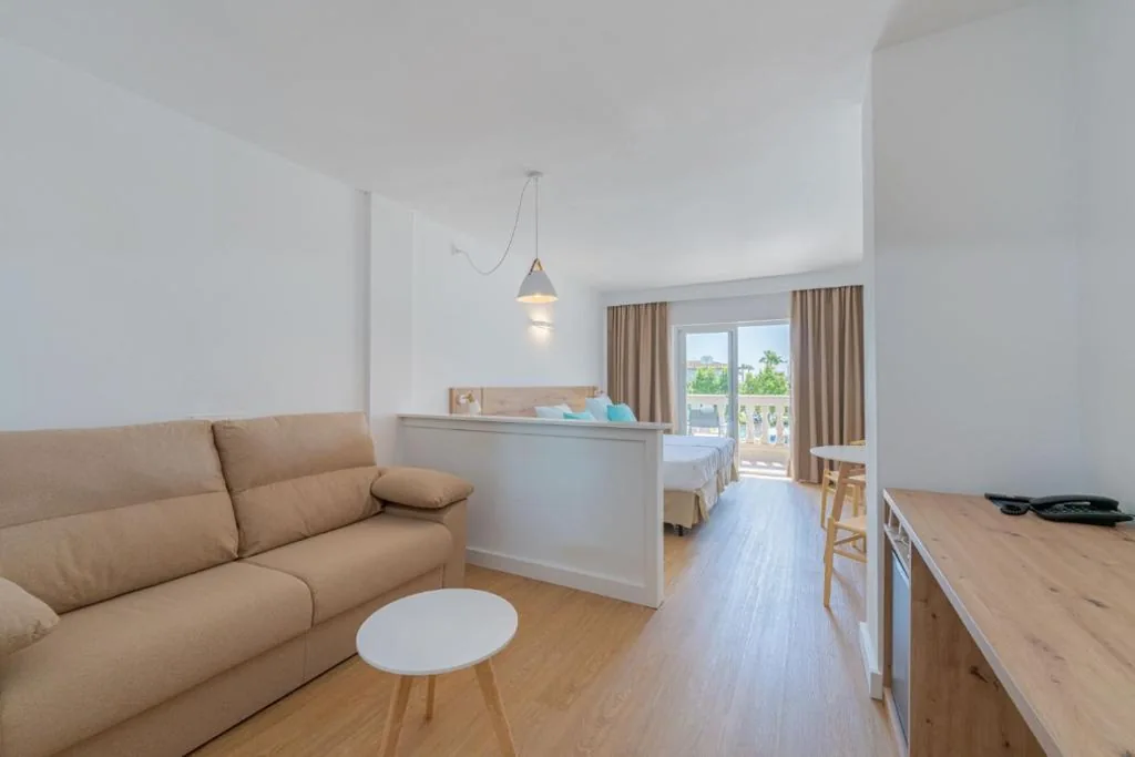 Suite — Globales Isabel