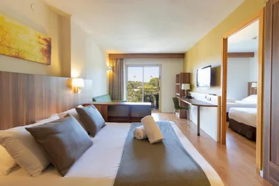 Golden Avenida Family Suites 4 Sup — foto 4