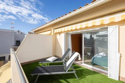 Golden Coast Retreat By Fidalsa — photo 7