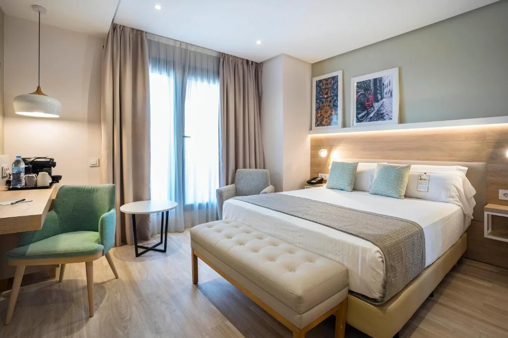 高级单人间 — Golden Hotel Barcelona