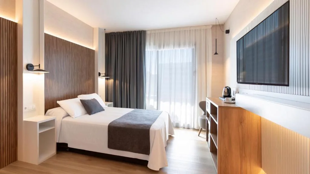 Quarto Duplo Standard — Golden Port Salou & Spa