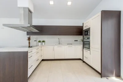 Goldhome - New house with private heated pool, parking, wifi, games room — photo 9