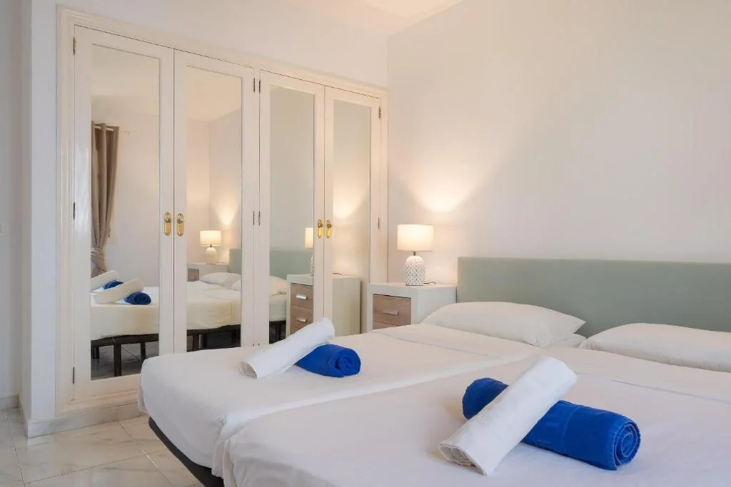Golf y Mar A Suites
