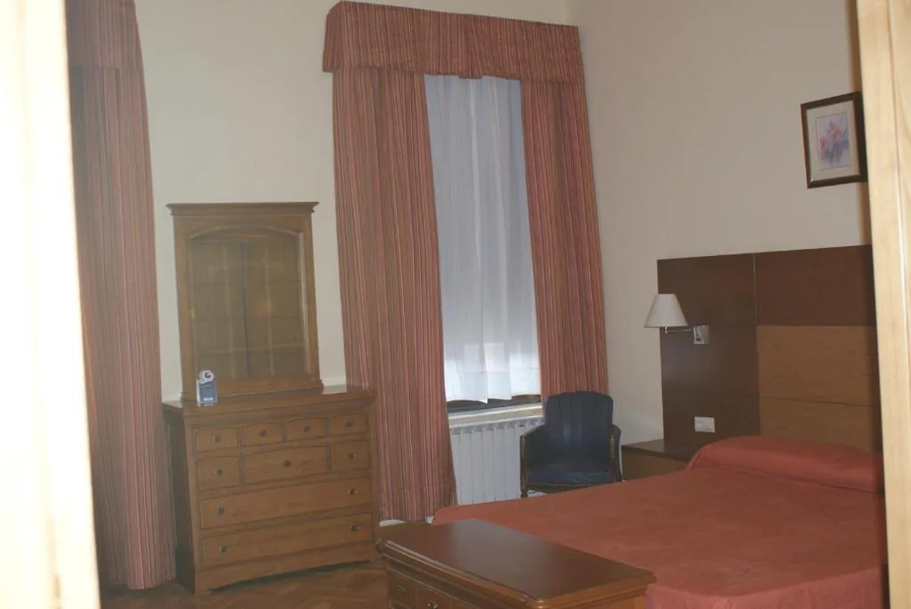 Camera tripla — Gran Hotel Balneario