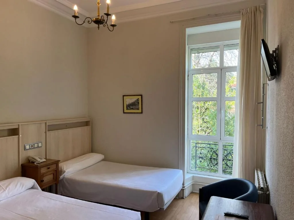 Quarto Duplo Standard com acesso ao spa - 1 ou 2 camas — Gran Hotel Balneario de Liérganes