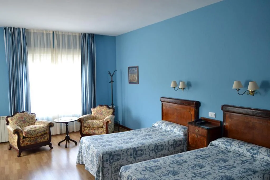 Quarto Triplo com acesso ao spa — Gran Hotel Balneario de Liérganes