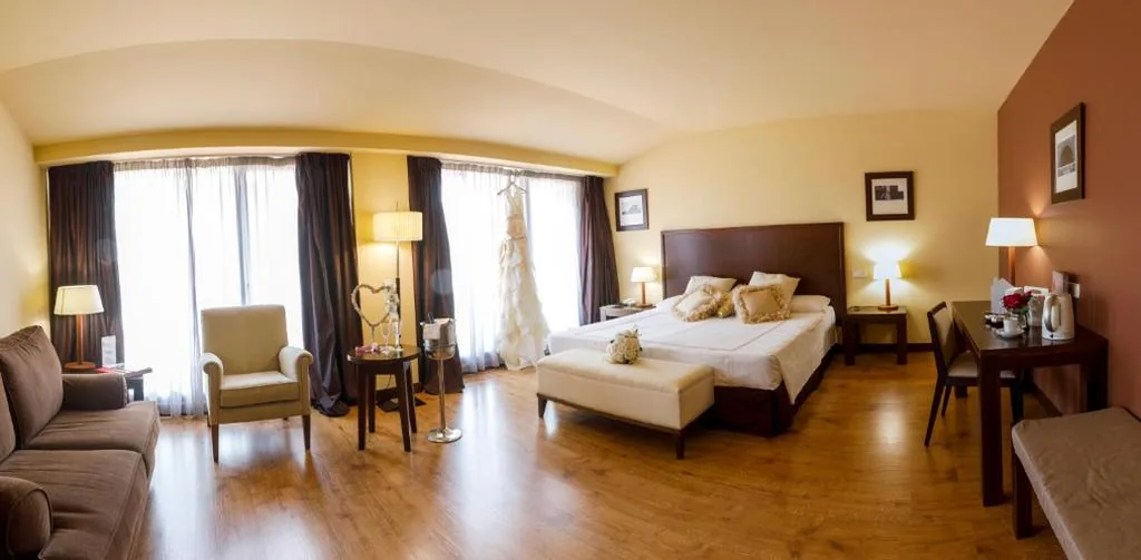 Suite — Gran Hotel Ciudad de Barbastro