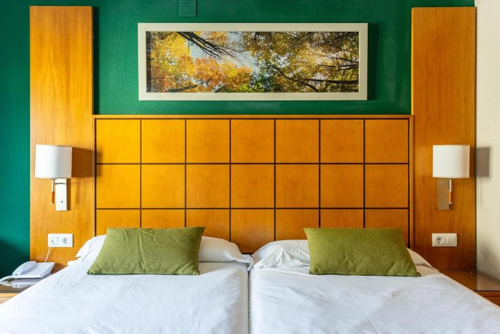 Camera Doppia - 2 letti — Gran Hotel de Jaca