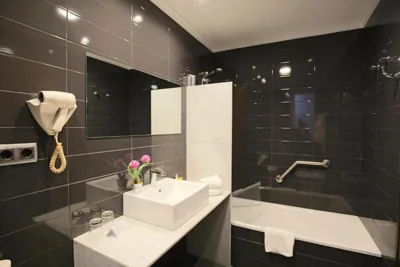 Gran Hotel España — foto 12