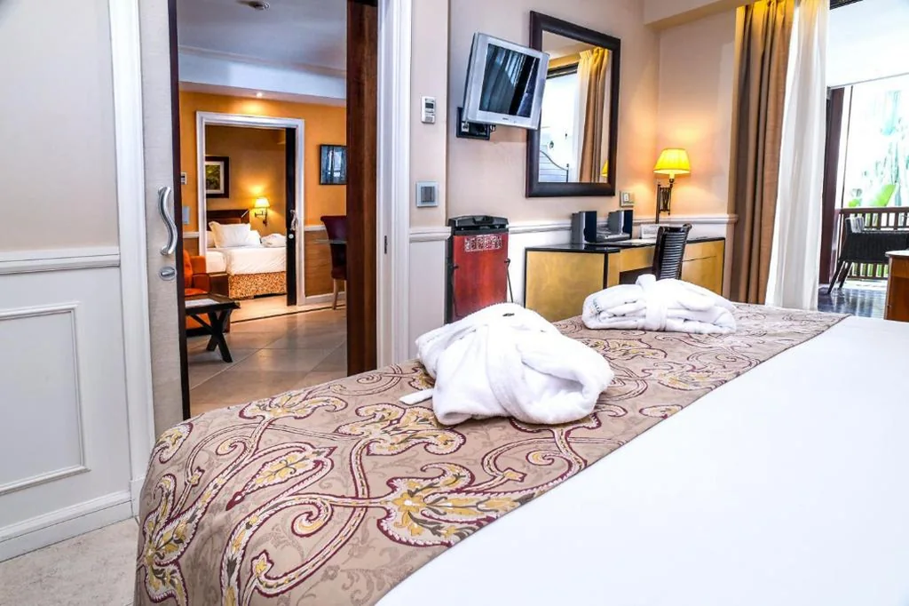 Habitación Familiar Estándar — Gran Hotel Guadalpín Banus