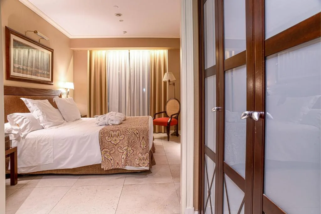 Suite Junior — Gran Hotel Guadalpín Banus