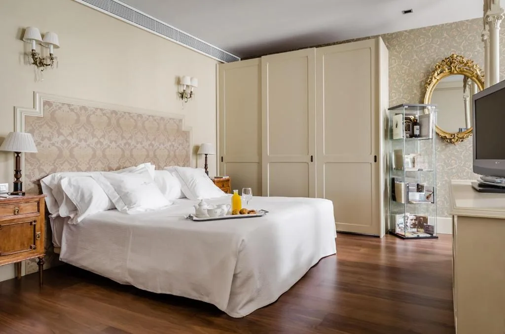 Suite — Gran Hotel La Perla