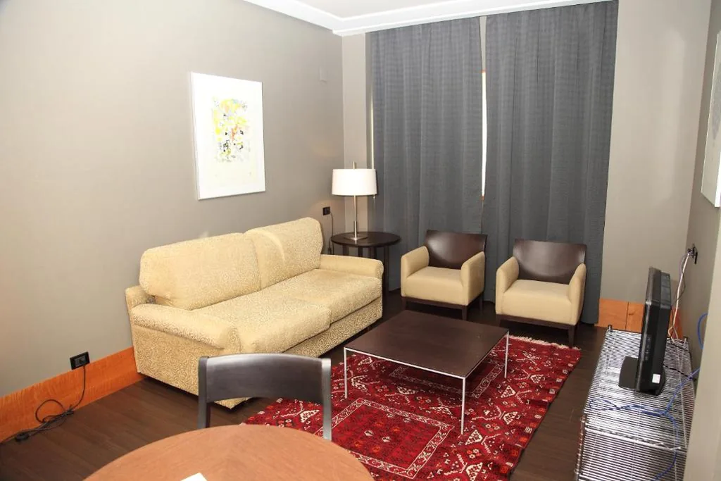 Apartamento de 1 dormitorio — Gran Hotel Lakua