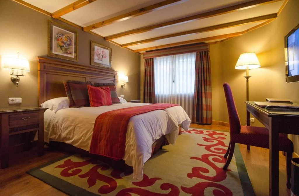 Villa Familiare (2 adulti + 1 bambino) — Gran Hotel Los Abetos