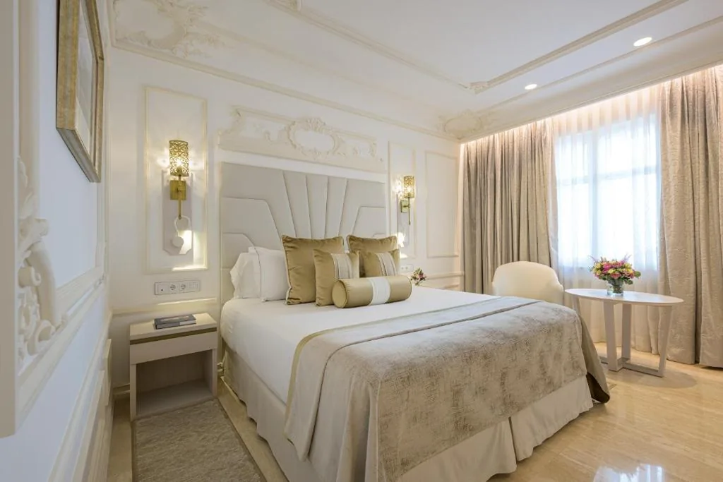 プレミアダブルルーム（ダブルベッド1台またはシングルベッド2台） — Gran Hotel Miramar GL