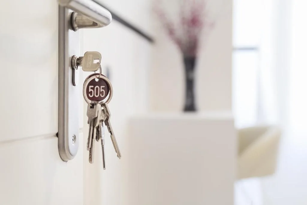 Habitación Doble Pequeña para uso individual — Gran Via 63 Rooms