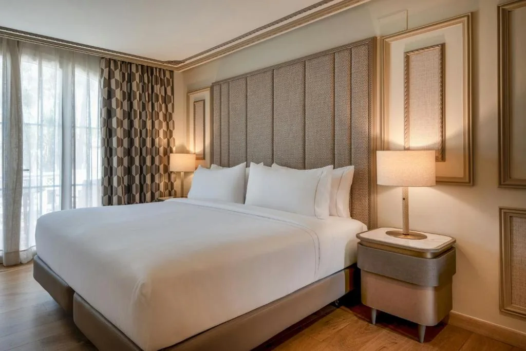 Camera Deluxe con balcone - 1 letto matrimoniale extra-large — Grand Hotel Las Dunas, Autograph Collection