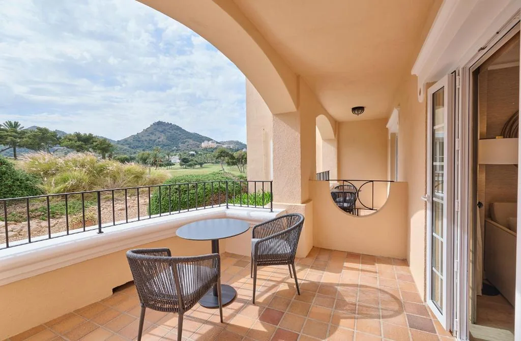 Quarto Duplo com Terraço Amplo - 2 Camas — Grand Hyatt La Manga Club Golf & Spa