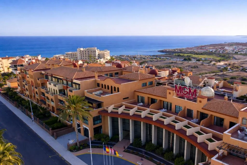Grand Muthu Golf Plaza Hotel & Spa