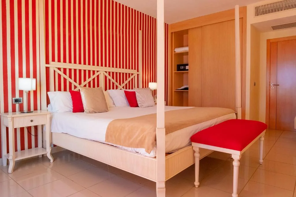 Suite Deluxe — Grand Muthu Golf Plaza Hotel & Spa