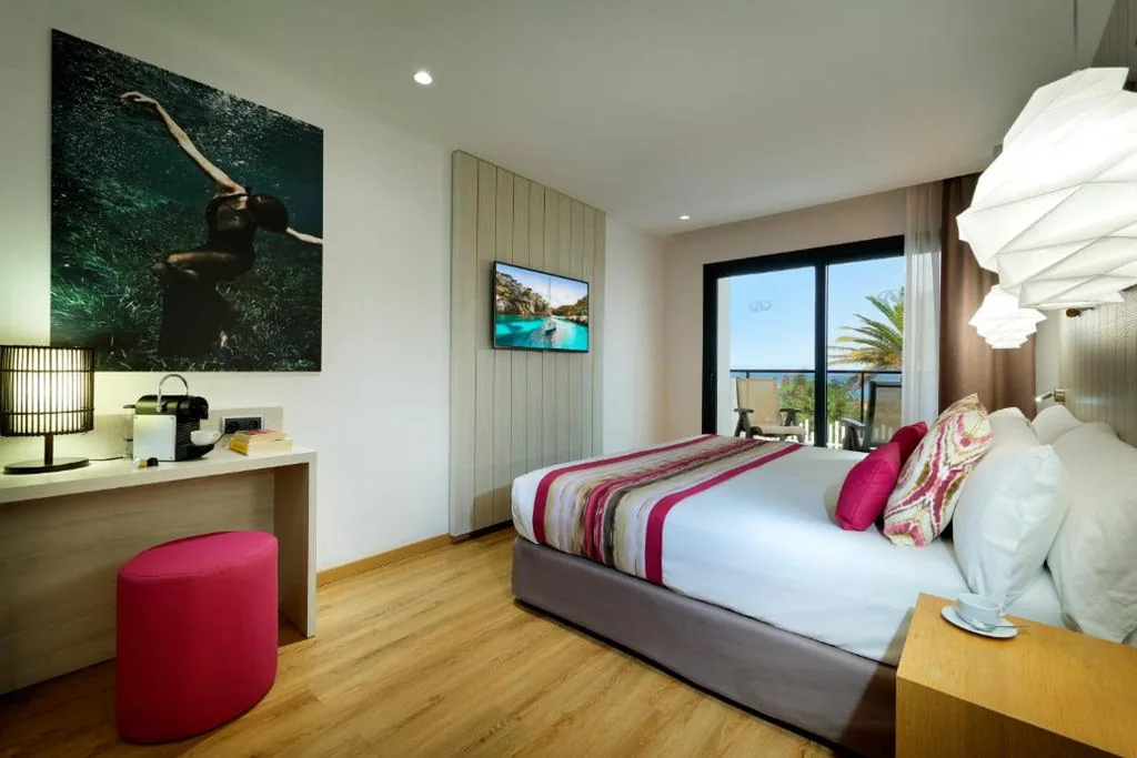 Chambre Deluxe avec vue sur la mer — Grand Palladium White Island Resort & Spa - All Inclusive
