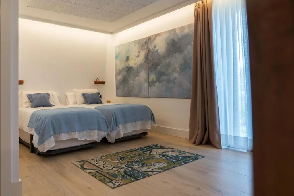 Doppelzimmer mit Balkon und 1 oder 2 Betten — Granxa D Outeiro