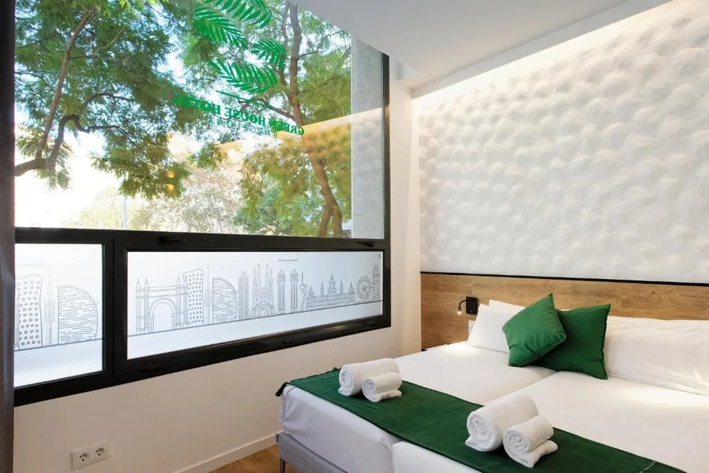 Habitación Doble con vistas - 2 camas — Green House Hotel