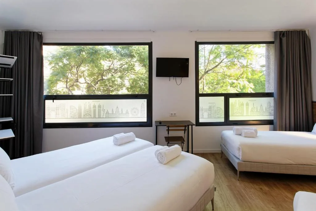 Habitación Familiar Superior — Green House Hotel