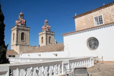 Grupoandria El Claustre de Ciutadella - HOSPEDERIA — foto 2