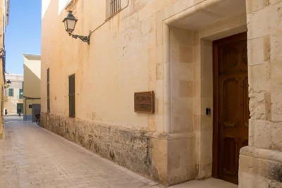 Grupoandria El Claustre de Ciutadella - HOSPEDERIA — foto 8
