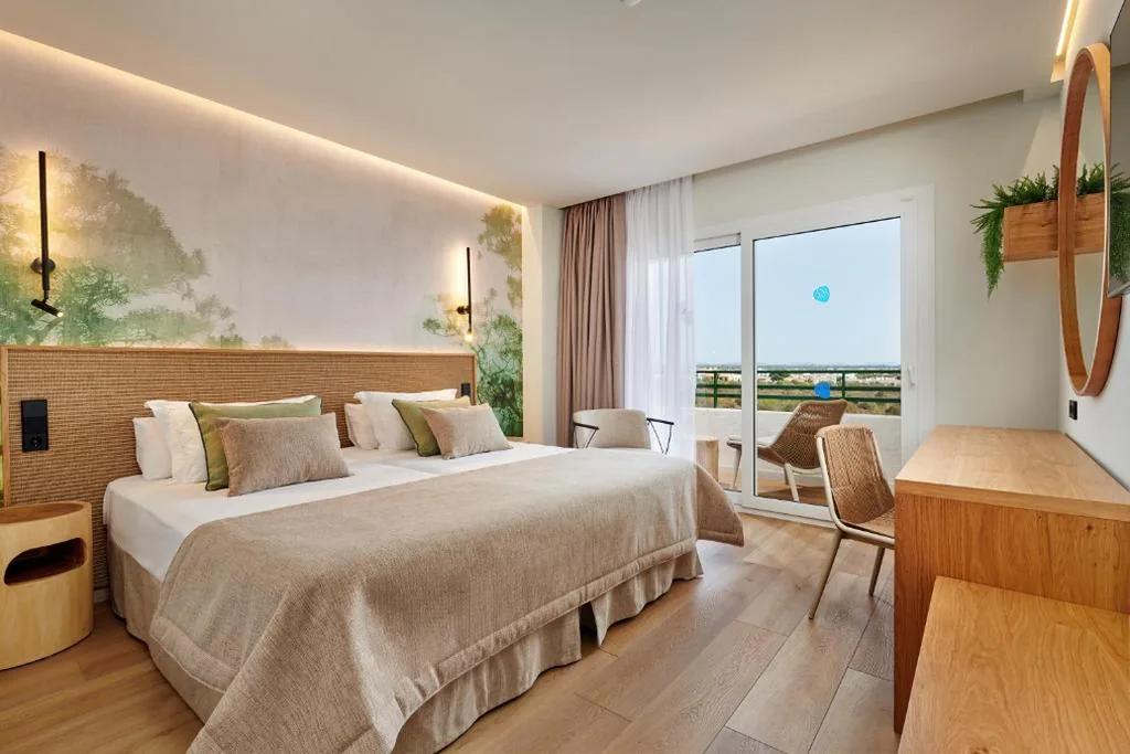 海景高级双人间 — Grupotel Cala Marsal Nature Hotel