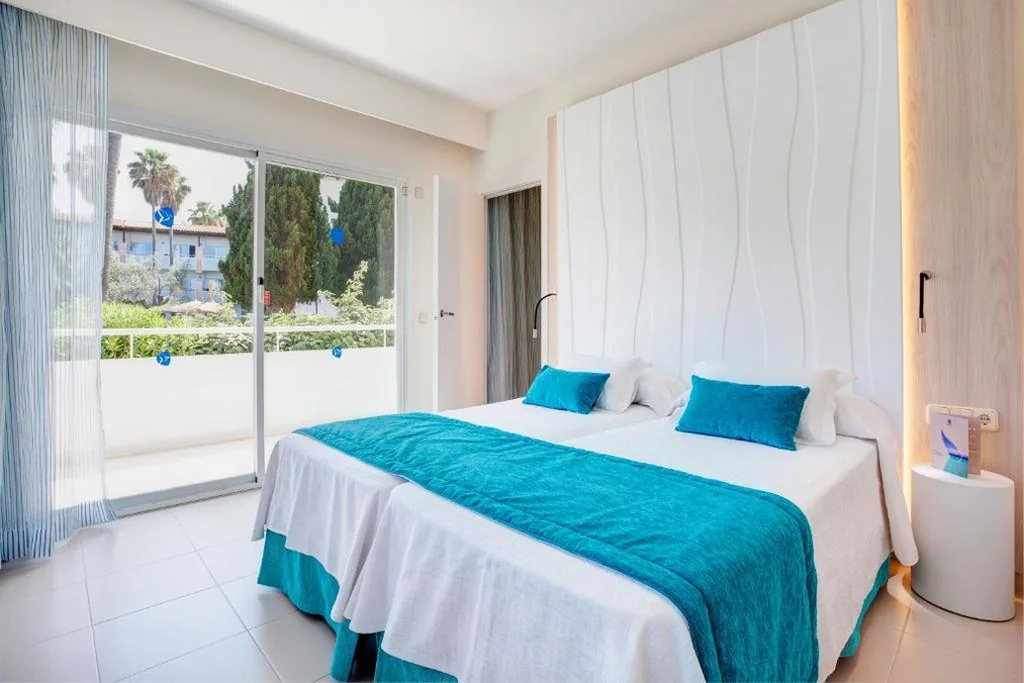 Apartment mit 1 Schlafzimmer und seitlichem Meerblick (2 Erwachsene + 2 Kinder) — Grupotel Mallorca Mar
