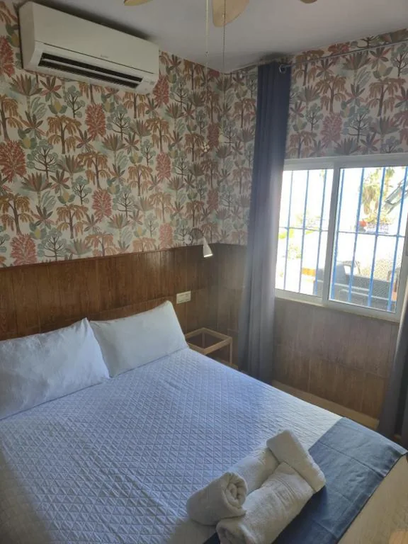 Camera doppia con 2 letti — Guadalupe Hostal By Torremolinos On-line