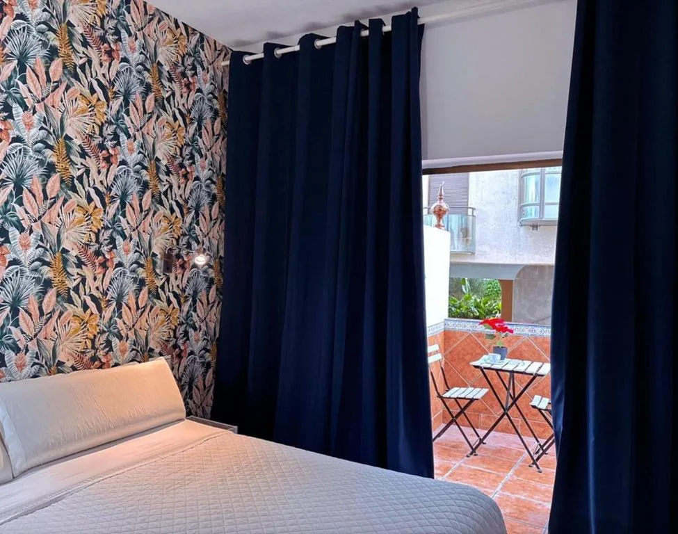 Camera doppia con terrazza - 1 o 2 letti — Guadalupe Hostal By Torremolinos On-line