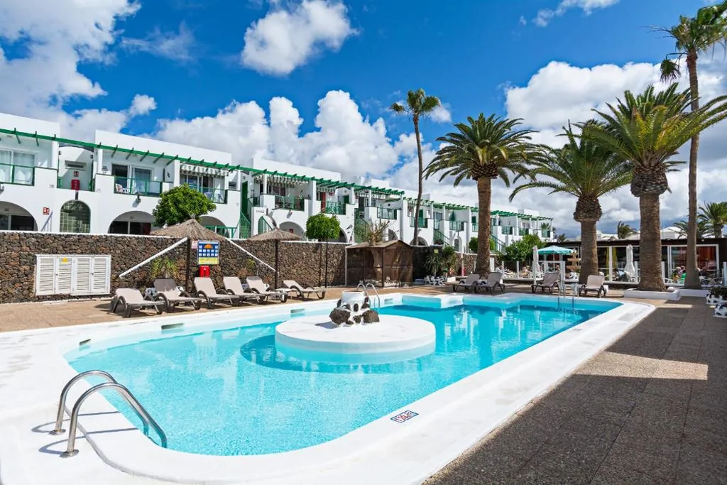 Apartamento de 1 dormitorio — Guasimeta Duplex - Pool & Balcony