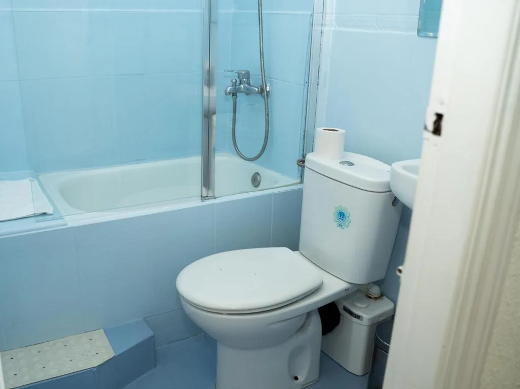 Habitación cuádruple — Guest House Éxito en Madrid