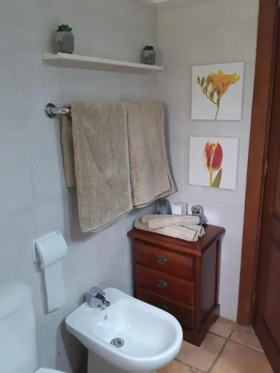 Guest House Suite Privada baño privado y Habitaciones con Baño Compartido — photo 3