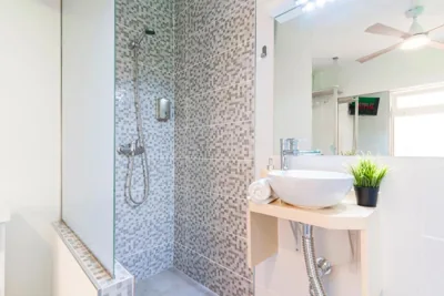 Guest house Villa Neon Tenerife — foto 3