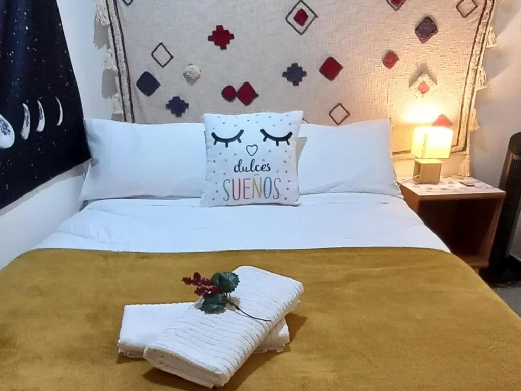 带共用浴室的标准双人间 — Guesthouse Jazmines Mozarabe