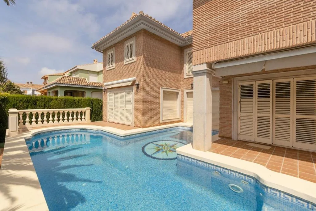 Villa — GuestReady - A un paso del Mediterráneo