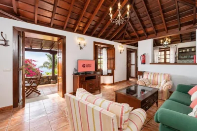 GuestReady - Villa Pool Sea Views — foto 10