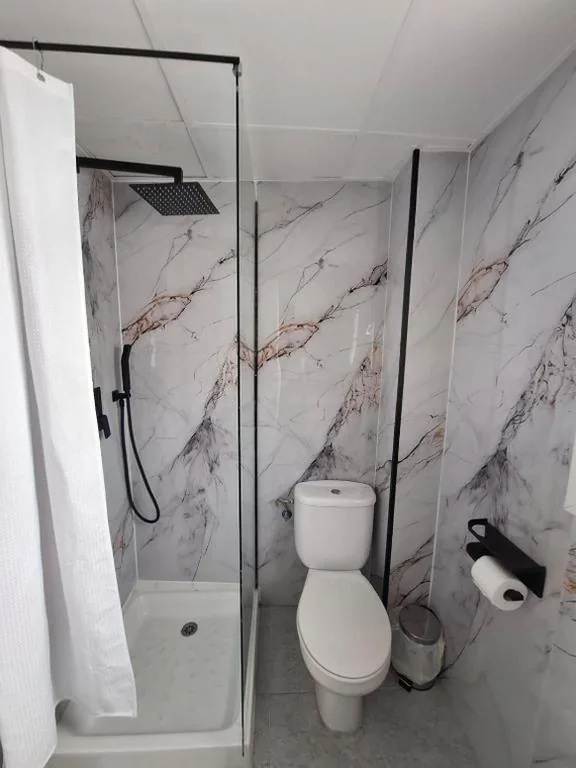 Standard Double Room — H Bella Mar Roses